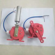XT-B-G2EK3跑偏開關(guān)KBW-220P防爆兩級跑偏開關(guān) XT-B-G2EK3跑偏開關(guān)KBW-220P防爆兩級跑偏開關(guān)